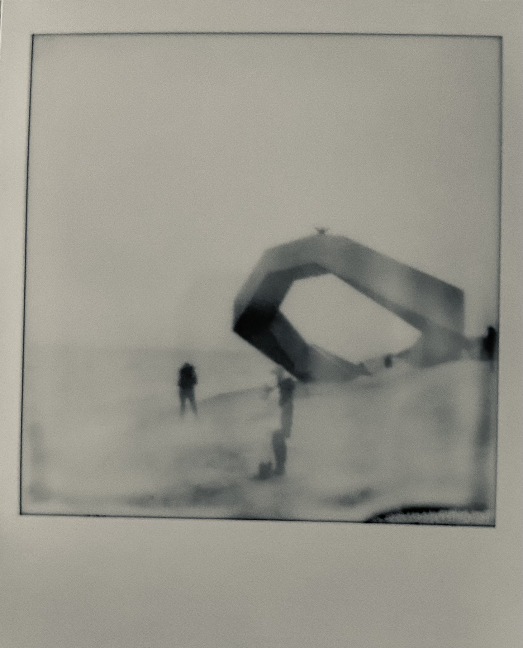 Studio moto, De Panne, Belgium 2024 (expired polaroid)