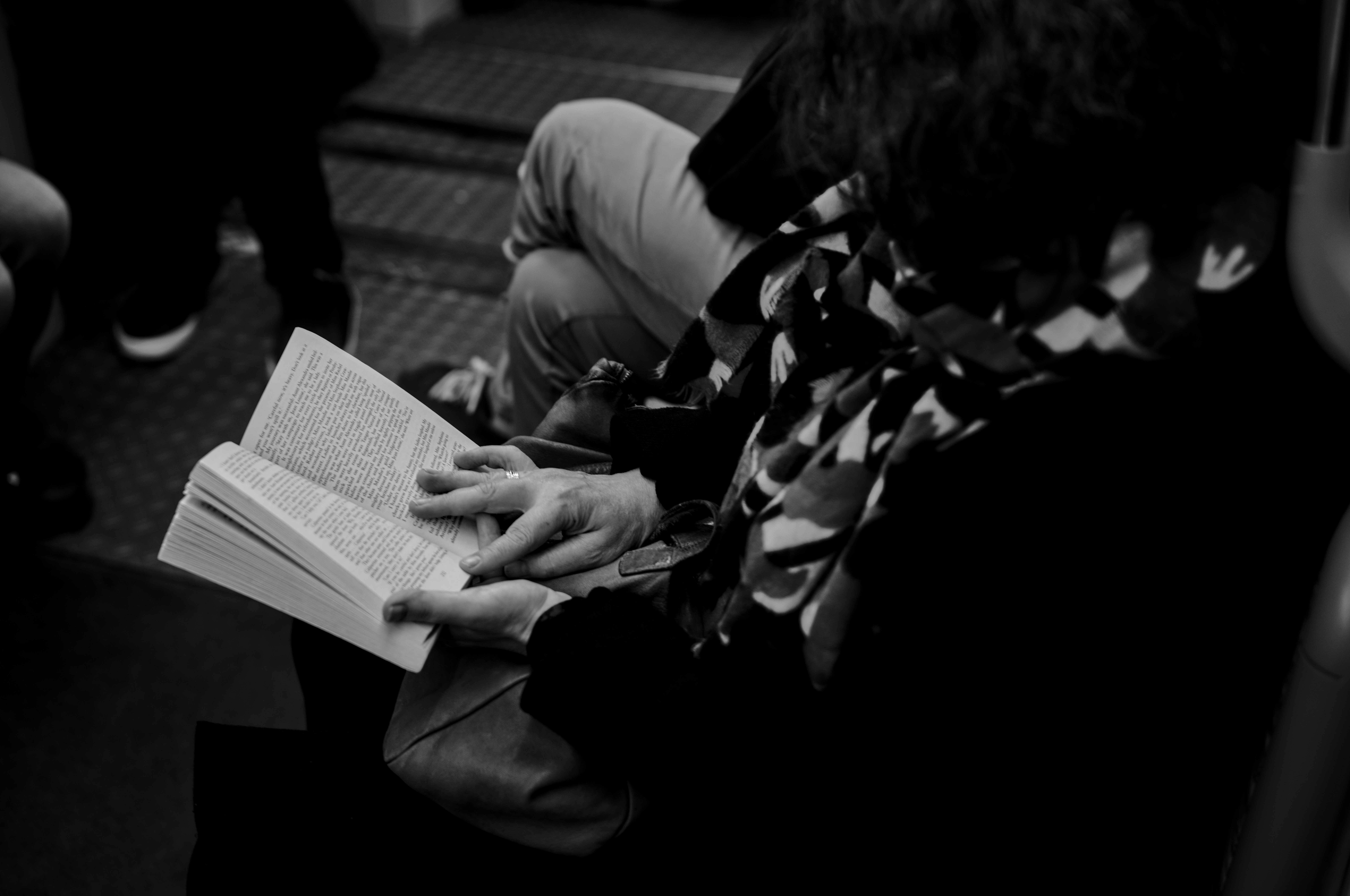 "Subway reading", Paris 2025